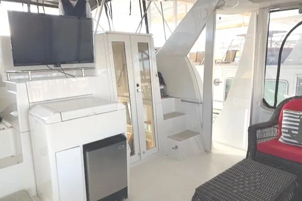 Slide: The Image of Carver Yachts 406 Aft Cabin Motor Yacht 1999 - 7