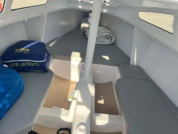 Slide: The Image of Beneteau First 24 2022 - 9