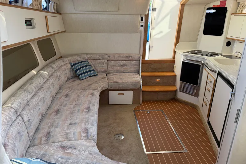 Slide: The Image of Sea Ray 370 Express Cruiser 1994 - 13