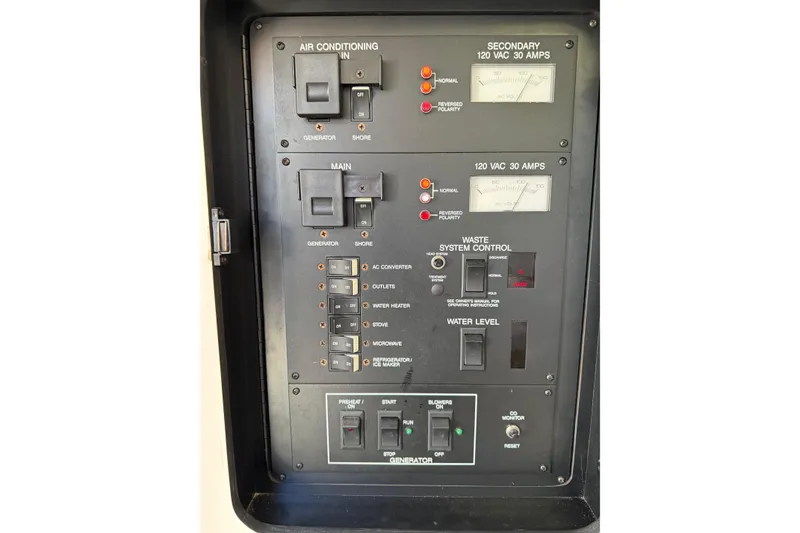 Slide: The Image of Sea Ray 370 Express Cruiser 1994 - 21