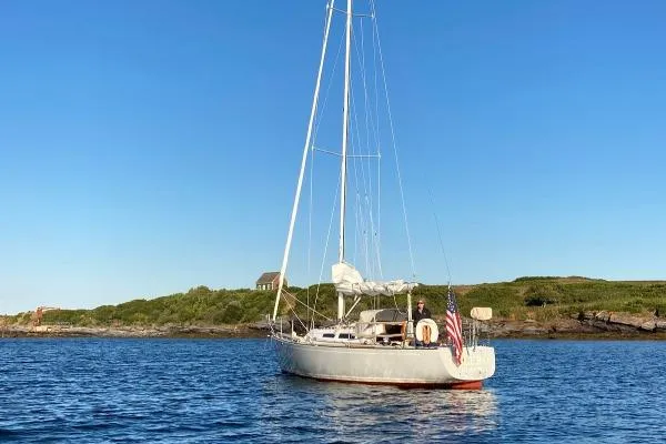 Slide: The Image of J Boats J/35 1984 - 1