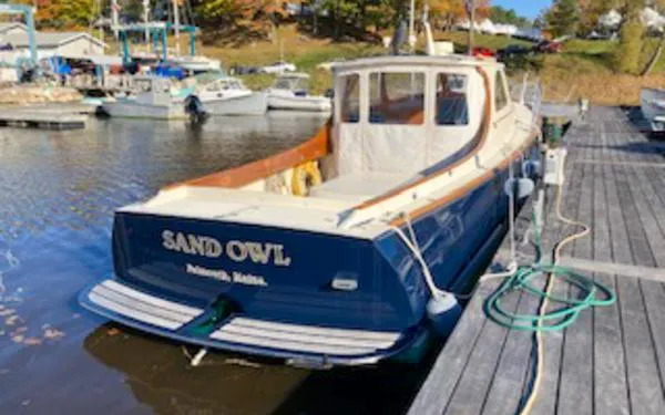 Slide: The Image of Hinckley Yachts Picnic Boat 1996 - 1