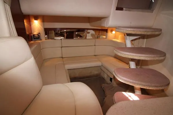 Slide: The Image of Sea Ray Sundancer 320 2004 - 5