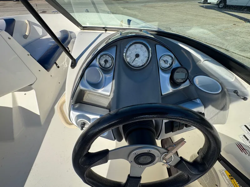 Slide: The Image of Sea-Doo Utopia 2003 - 17