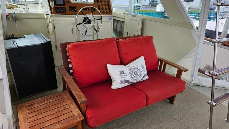 Slide: The Image of Chris-Craft 47 Commander 1971 - 63