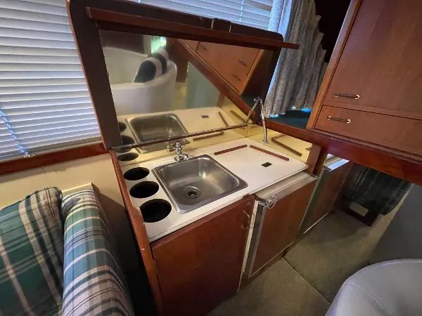 Slide: The Image of Ocean 44 Super Sport 1986 - 10