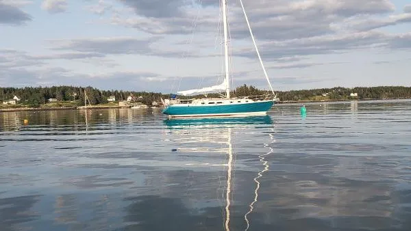Slide: The Image of Pacific Seacraft Ericson 380 1993 - 0
