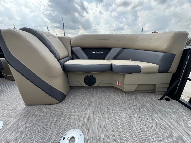 Slide: The Image of Sylvan Mirage X1 CLZ 2026 - 9