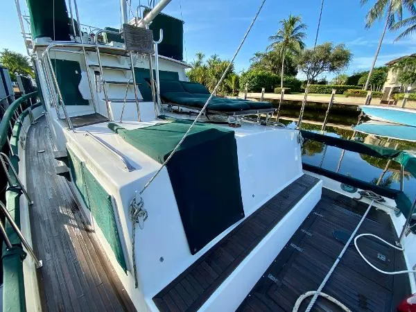 Slide: The Image of Grand Banks Classic 1988 - 11