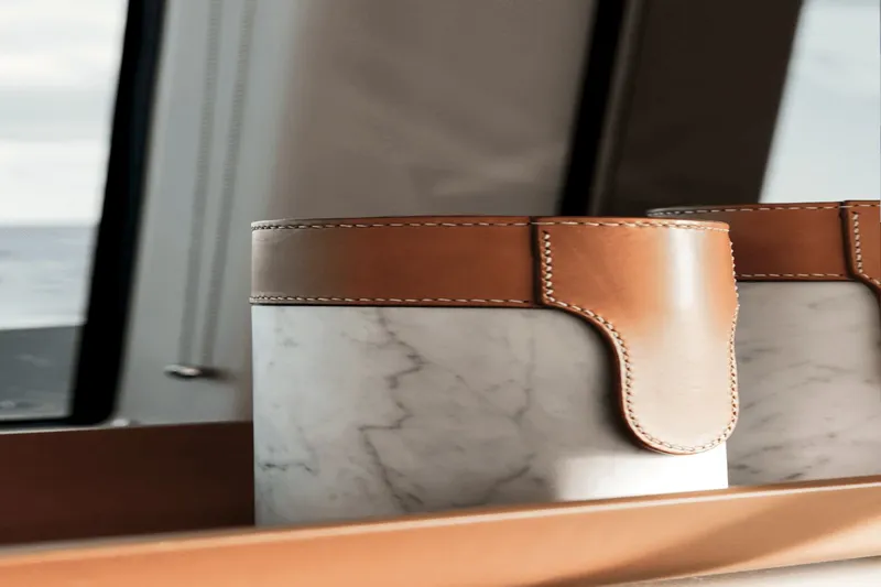 Slide: The Image of Azimut S7 2024 - 30