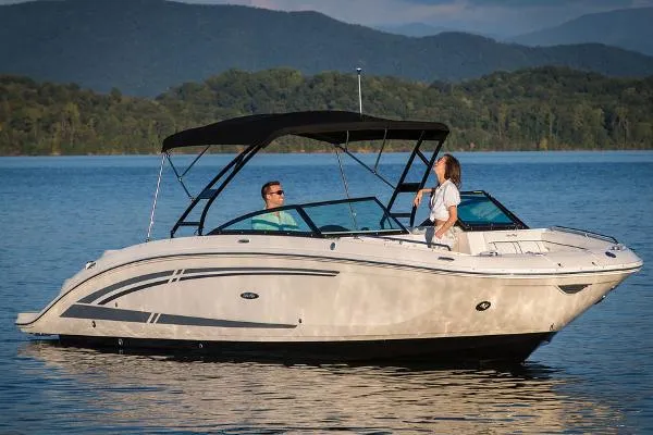 Slide: The Image of Sea Ray 290 Sundeck 2016 - 0