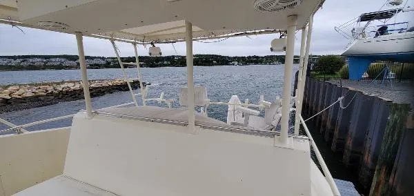 Slide: The Image of Hatteras 53 Convertible 1976 - 10