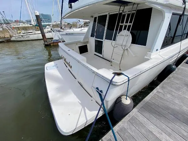 Slide: The Image of Bayliner 4788 Motoryacht 1998 - 8