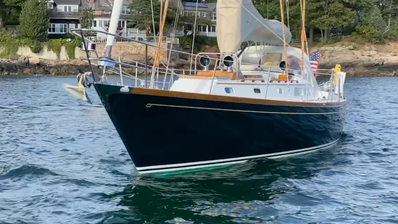 Slide: The Image of Hinckley Yachts Sou'wester 42 Sloop 1984 - 3