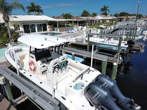 Slide: The Image of Cobia 262 Center Console 2020 - 3