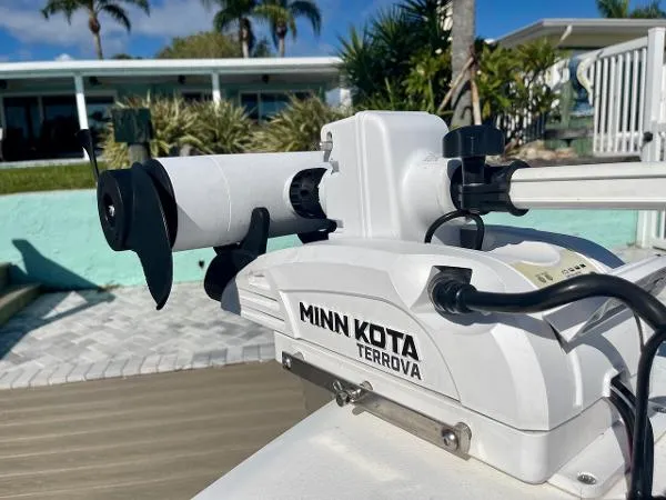 Slide: The Image of Cobia 262 Center Console 2020 - 5