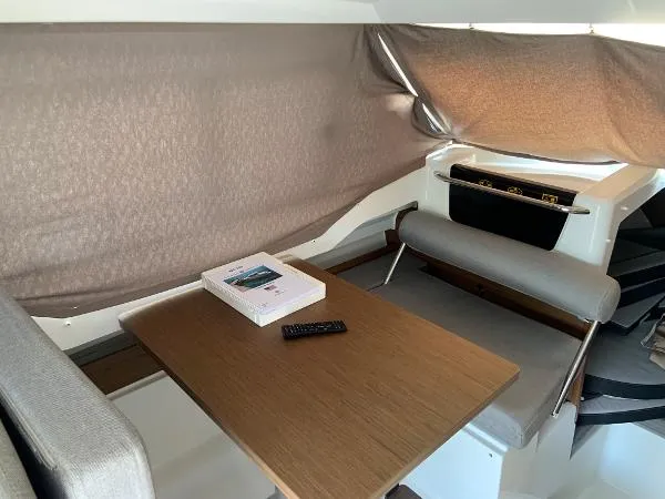 Slide: The Image of Jeanneau NC795 2018 - 5