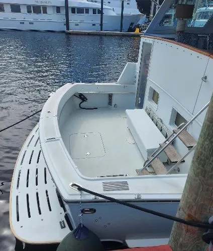 Slide: The Image of Hatteras 77 Cockpit Motor Yacht 1987 - 3