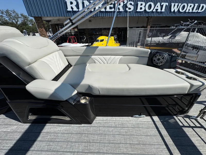 Slide: The Image of Sylvan M3 LS 2021 - 25