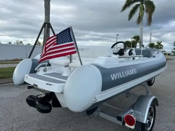 Slide: The Image of Williams Sportjet 395 2021 - 3