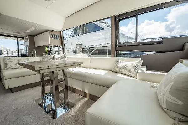 Slide: The Image of Prestige 590 2019 - 8