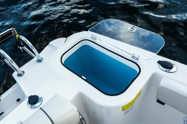 Slide: The Image of Wellcraft 222 Fisherman 2023 - 8