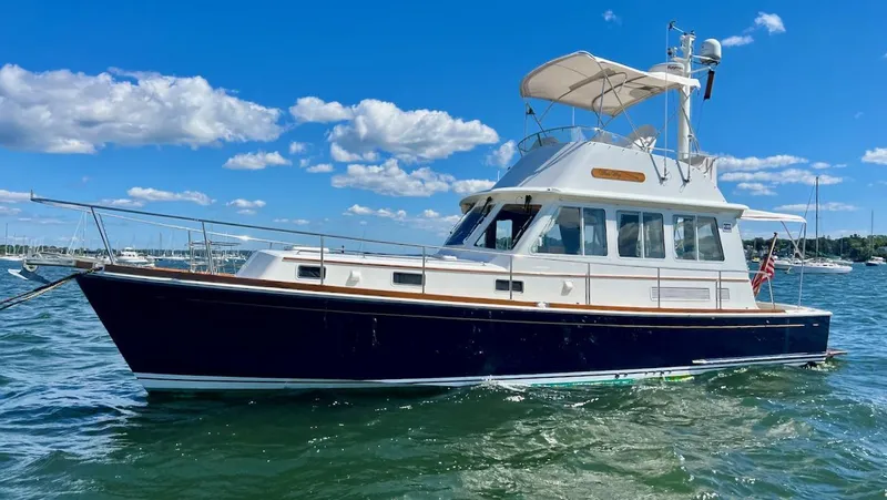 Slide: The Image of Grand Banks Eastbay 40 Flybridge 1997 - 0