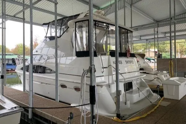 Slide: The Image of Carver Yachts 396 Motor Yacht 2000 - 3