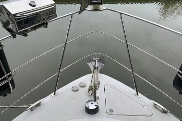 Slide: The Image of Carver Yachts 396 Motor Yacht 2000 - 6