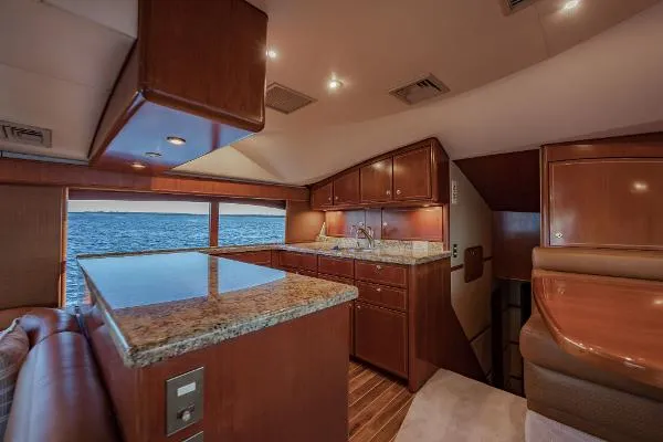 Slide: The Image of Ocean 57 Convertible 2006 - 9