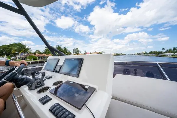 Slide: The Image of Prestige 520 Fly 2020 - 11