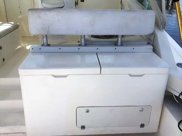 Slide: The Image of Albemarle 310 Sport Fisherman 2005 - 10