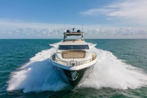 Slide: The Image of Sunseeker 88 MY 2014 - 2