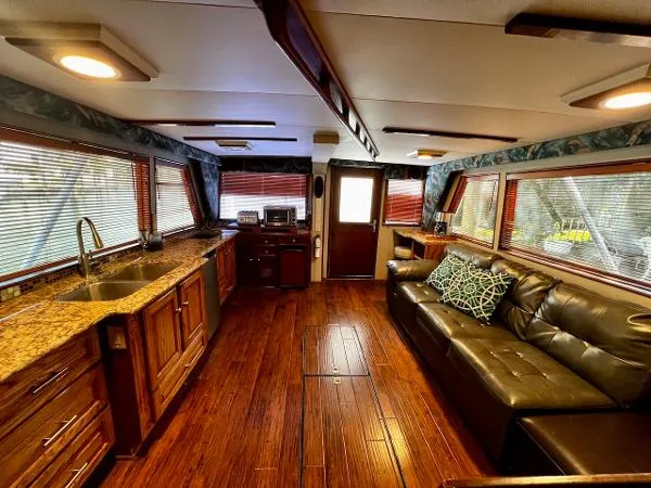 Slide: The Image of Hatteras 53 Convertible 1978 - 5