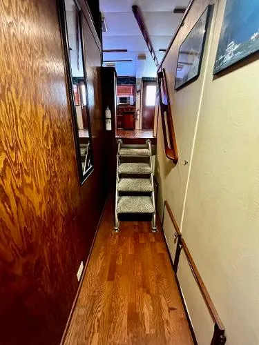 Slide: The Image of Hatteras 53 Convertible 1978 - 9