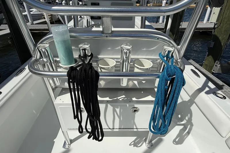Slide: The Image of Andros Tarpon 26 boat with ropes and cup holders, year 2023. - 32