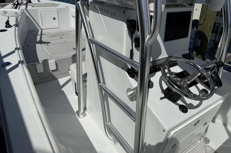 Slide: The Image of Andros 26 Tarpon 2023 - 57