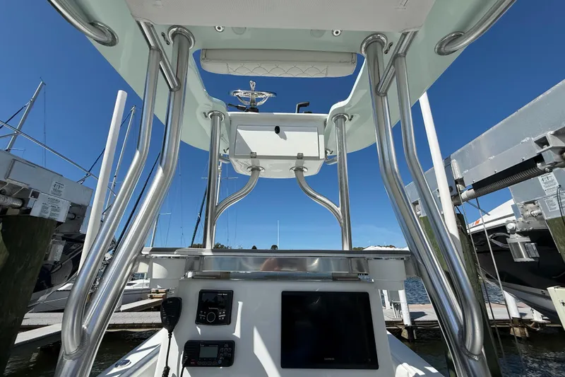 Slide: The Image of Andros 26 Tarpon 2023 - 58