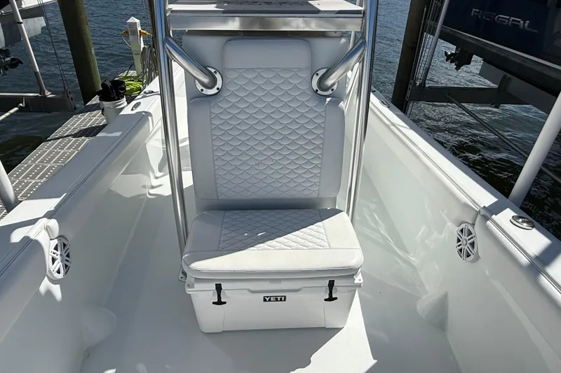 Slide: The Image of Andros 26 Tarpon 2023 - 71