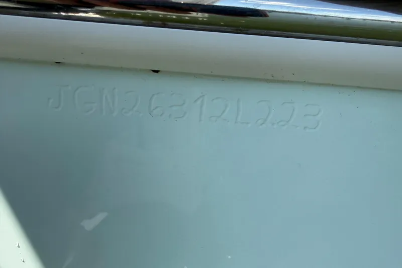 Slide: The Image of Serial number on Andros Tarpon 26 boat, year 2023. - 14