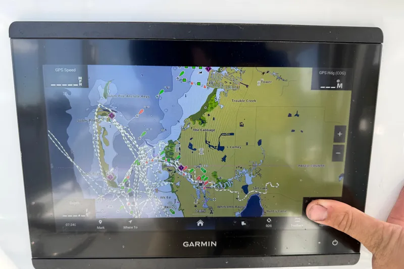 Slide: The Image of Garmin GPS map on Andros Tarpon 26 boat, 2023 model. - 47