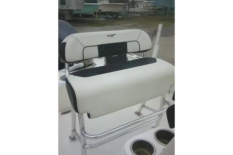 Slide: The Image of 2021 Tidewater 2110 Bay Max boat seat with white and black upholstery. - 23