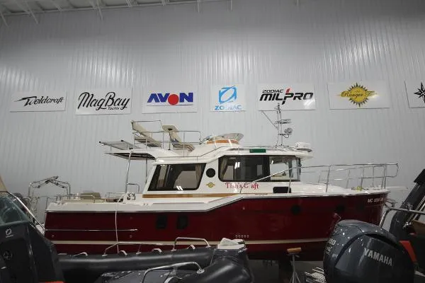 Slide: The Image of Ranger Tug R-29 Command Bridge Luxury Edition 2021 - 0
