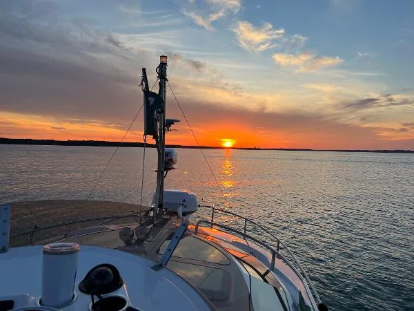 Slide: The Image of Ranger Tug R-29 Command Bridge Luxury Edition 2021 - 11