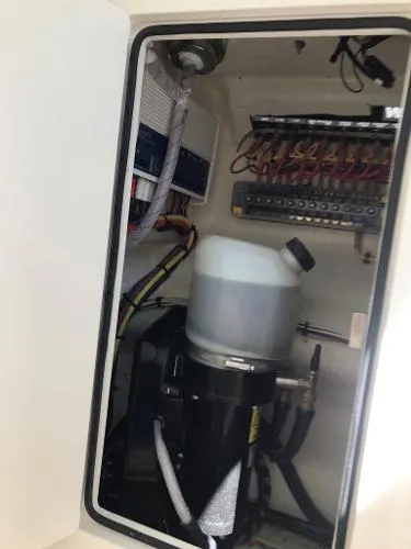 Slide: The Image of Sea-Lion Center Console 2021 - 7