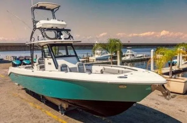 Slide: The Image of Everglades 355 Center Console 2018 - 0