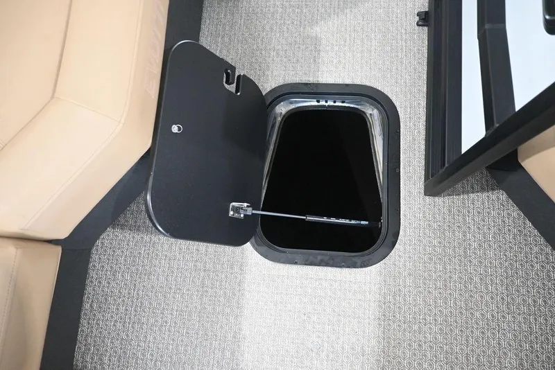 Slide: The Image of Evotti 723CS 2026 model interior with open floor storage compartment. - 20