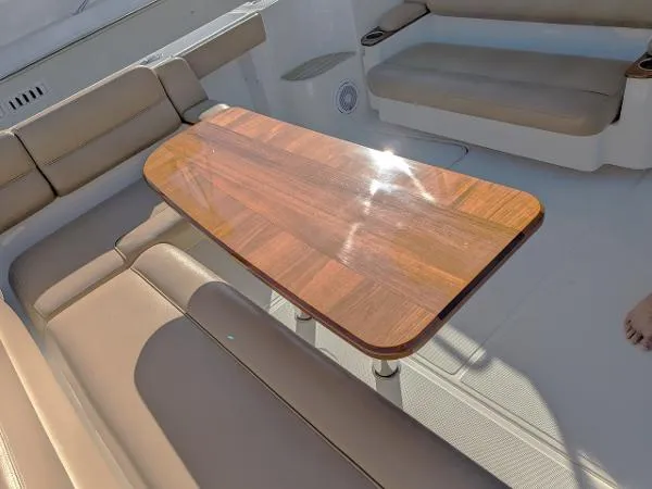 Slide: The Image of Tiara 3900 Coronet 2014 - 10