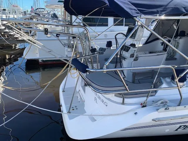 Slide: The Image of Catalina 385 2012 - 3