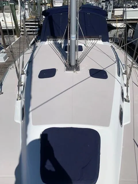 Slide: The Image of Catalina 385 2012 - 5